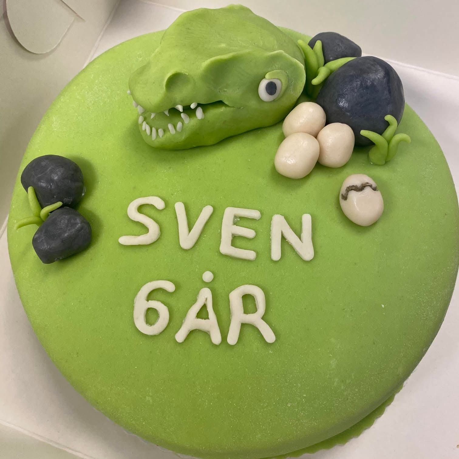 Dinosarie tårta