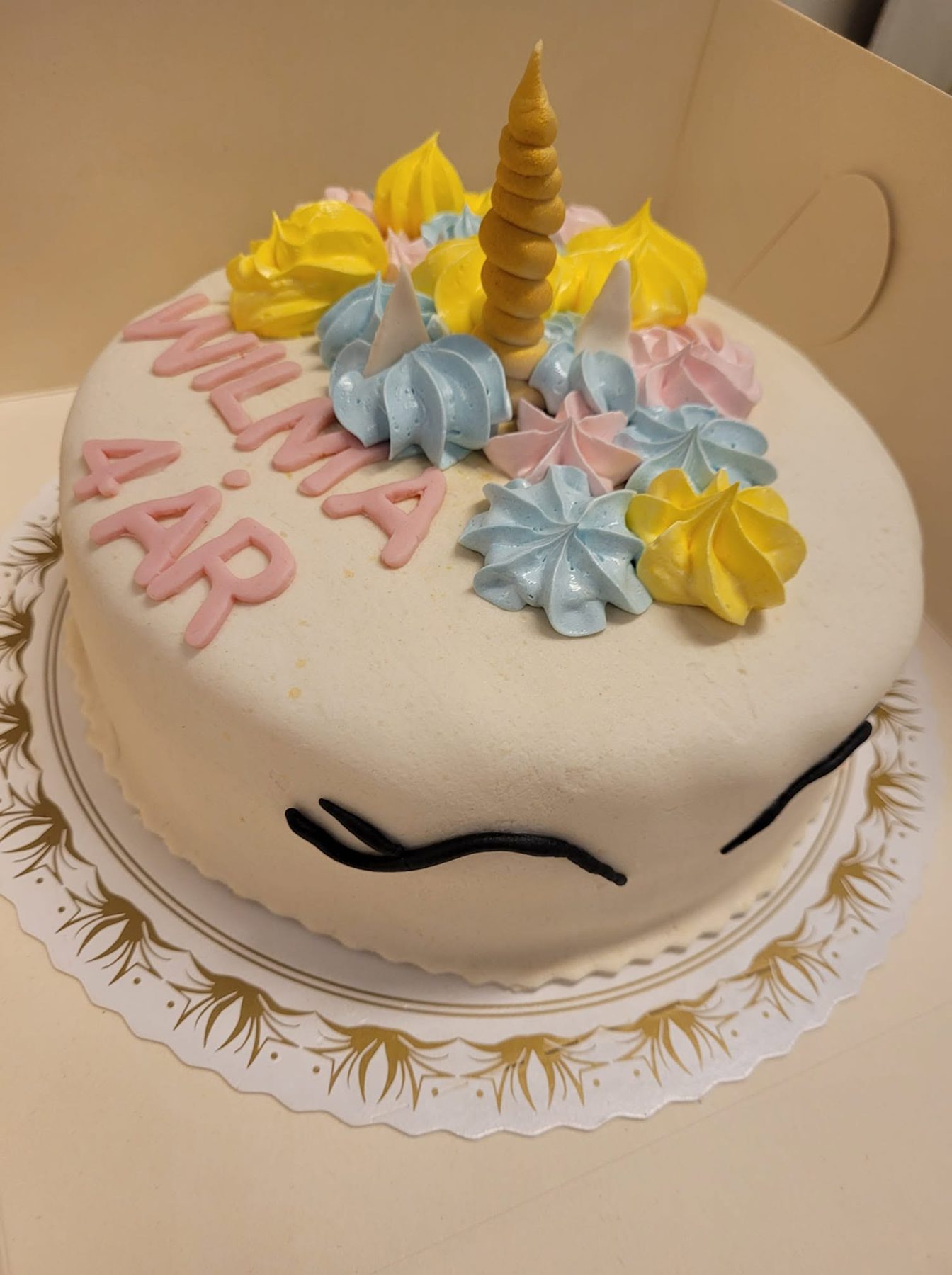 Unicorn tårta