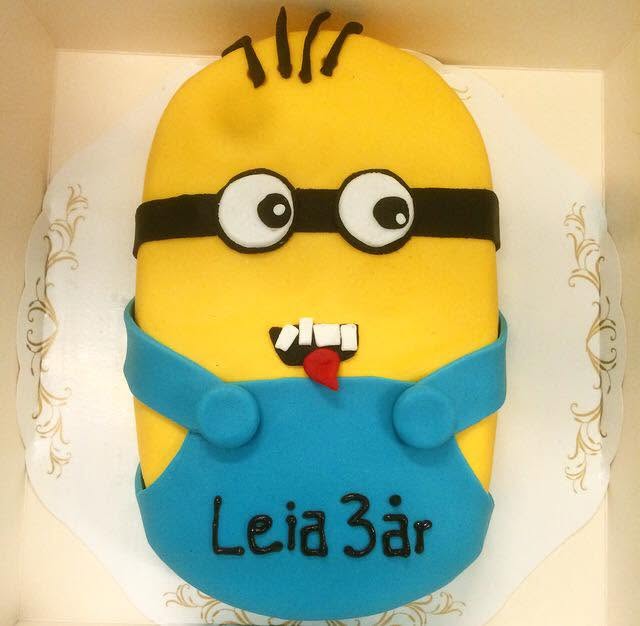 Minion tårta