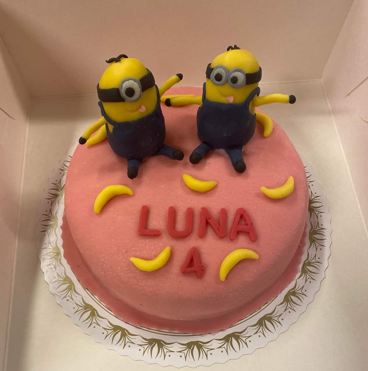 Minion tårta